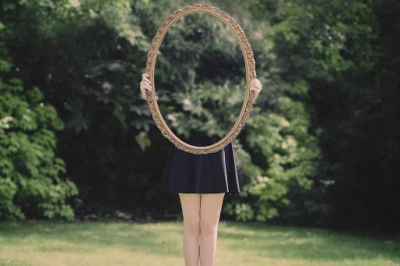 Interpretação de Sintomas: Autoconhecimento e Projeção